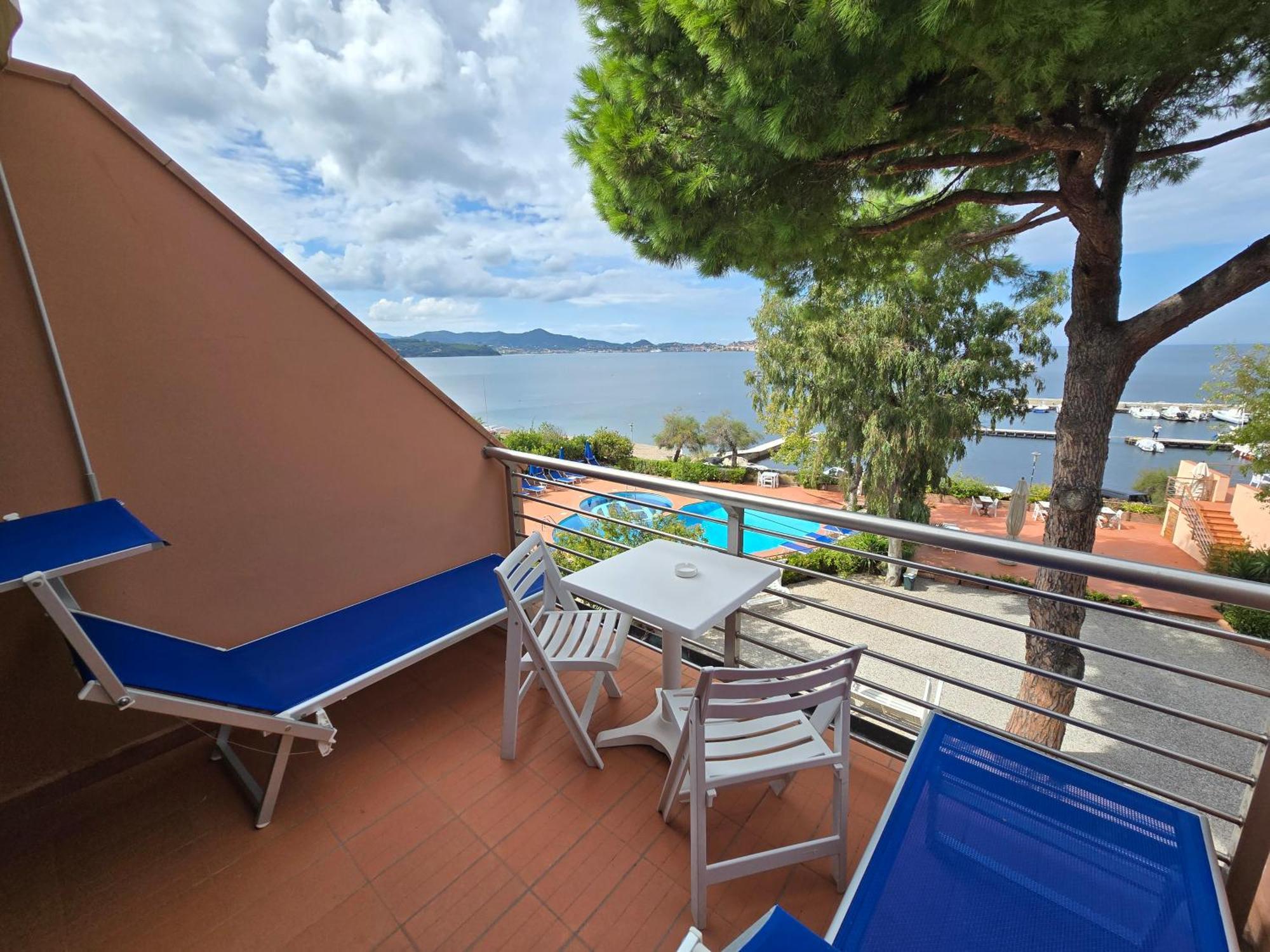 Hotel Mare Portoferraio Camera foto
