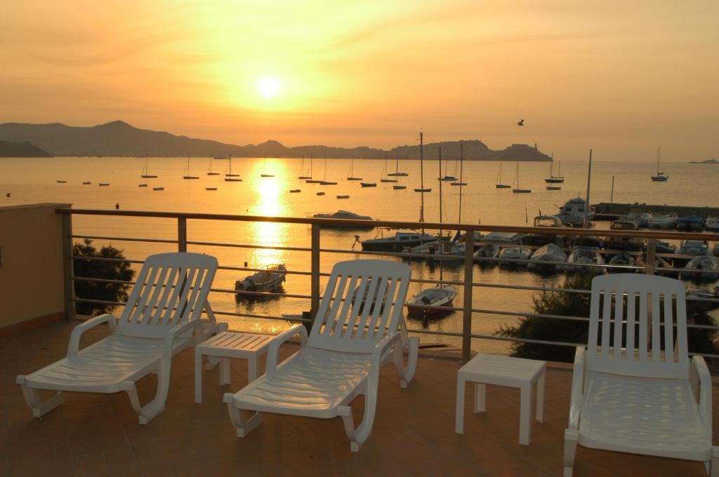 Hotel Mare Portoferraio Esterno foto